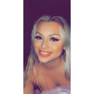 Meet your Posher, Marisa